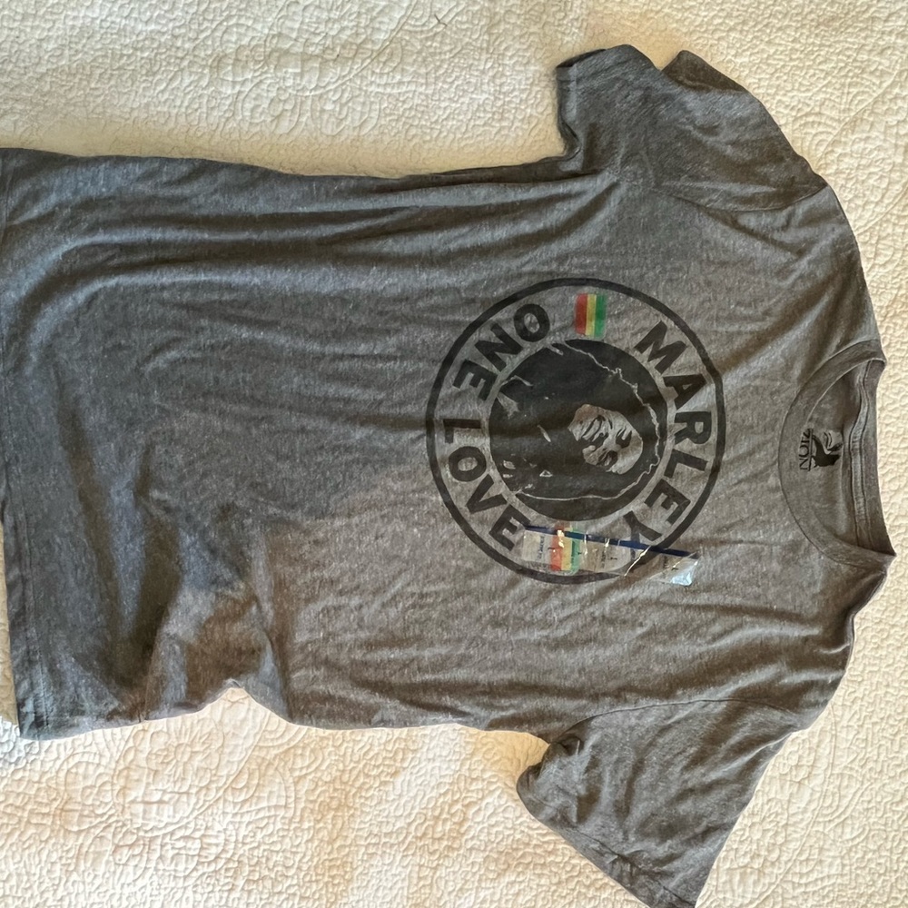 Bob Marley t shirt